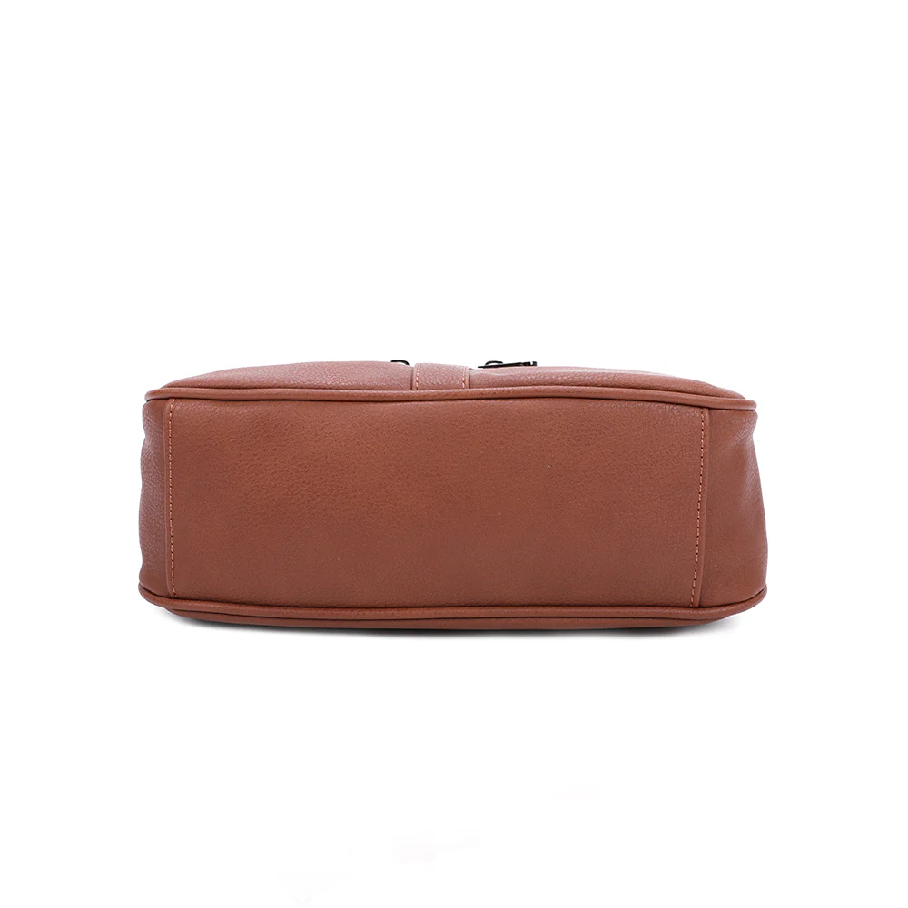 Elya - Image 12