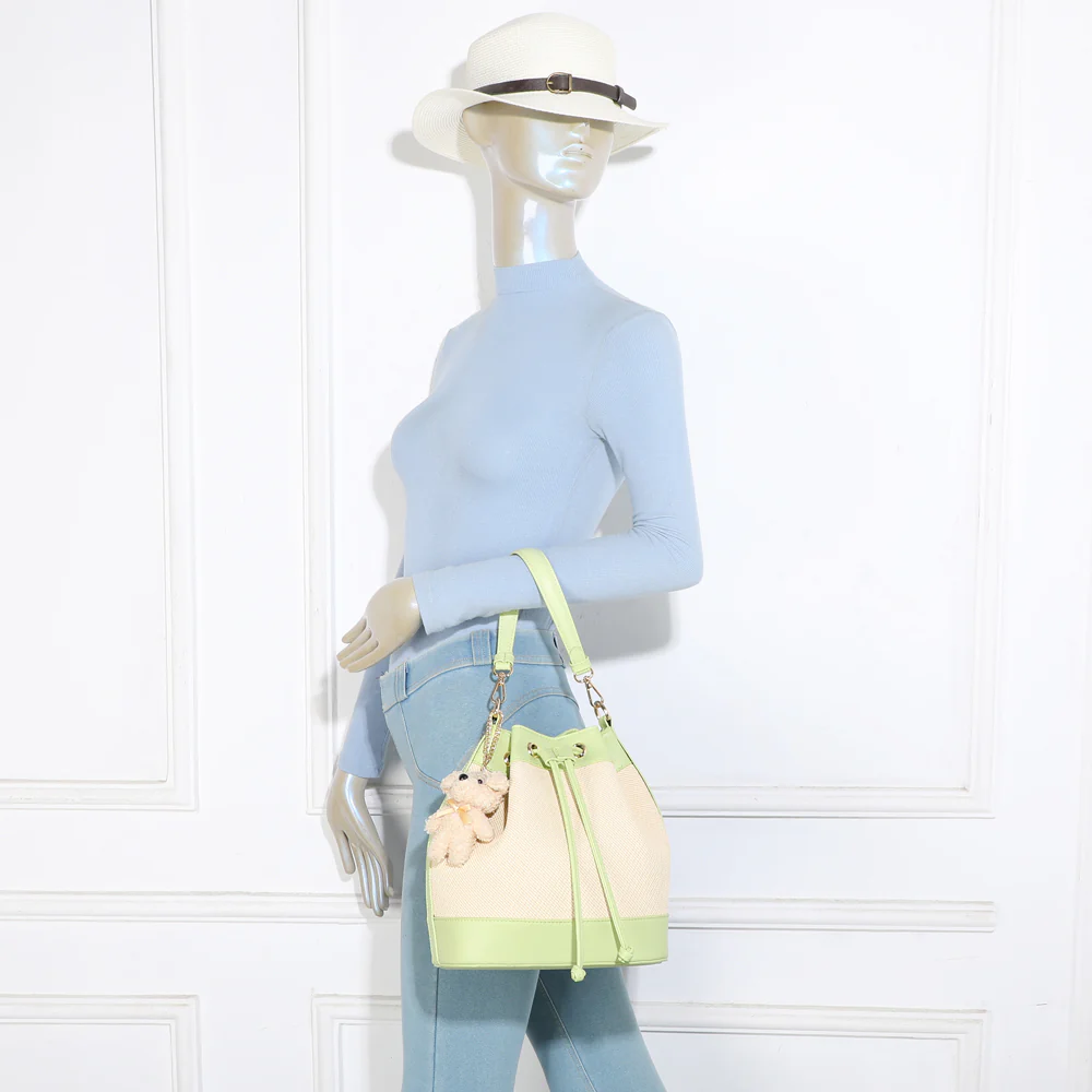 Lila Bucket - Image 13