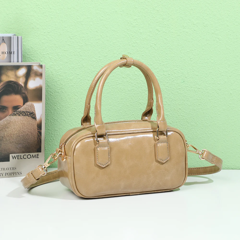 Mini Glossy - Image 4