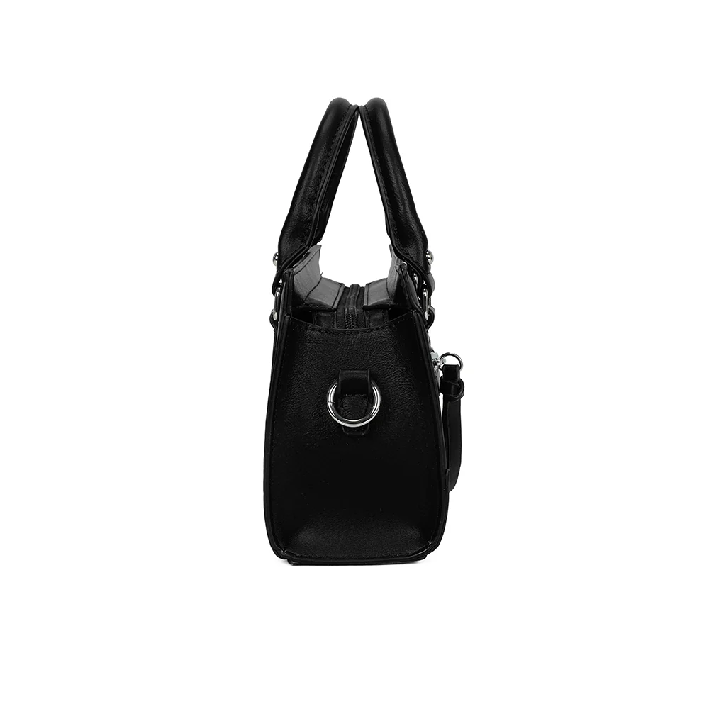 Minimal Chic - Image 14