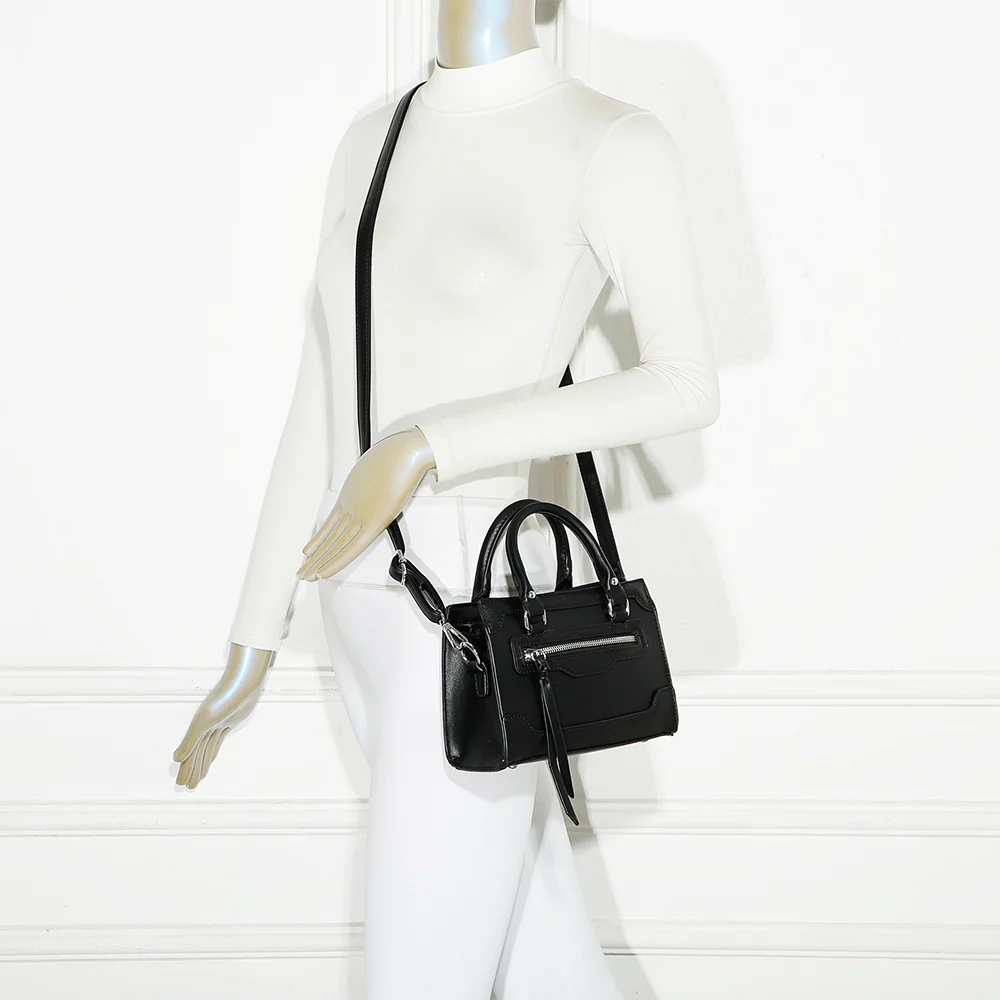 Minimal Chic - Image 17