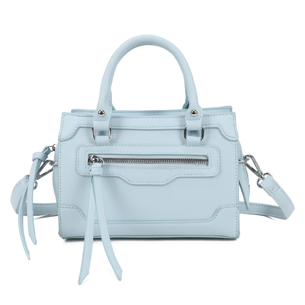 Minimal Chic - Image 6
