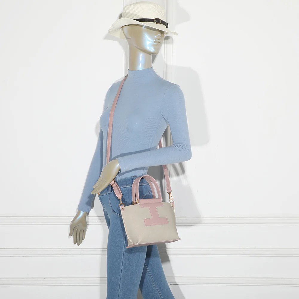Nude Canvas - Image 13