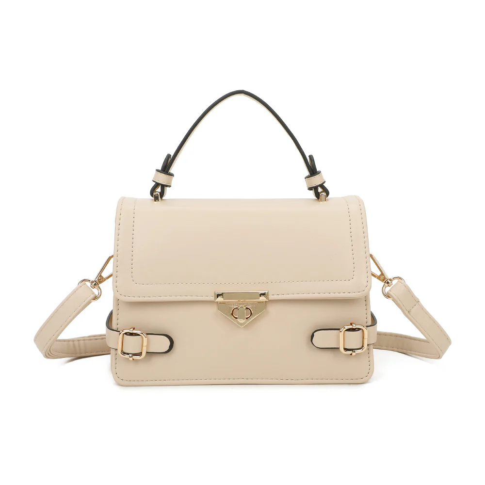 Petit Chic - Image 3